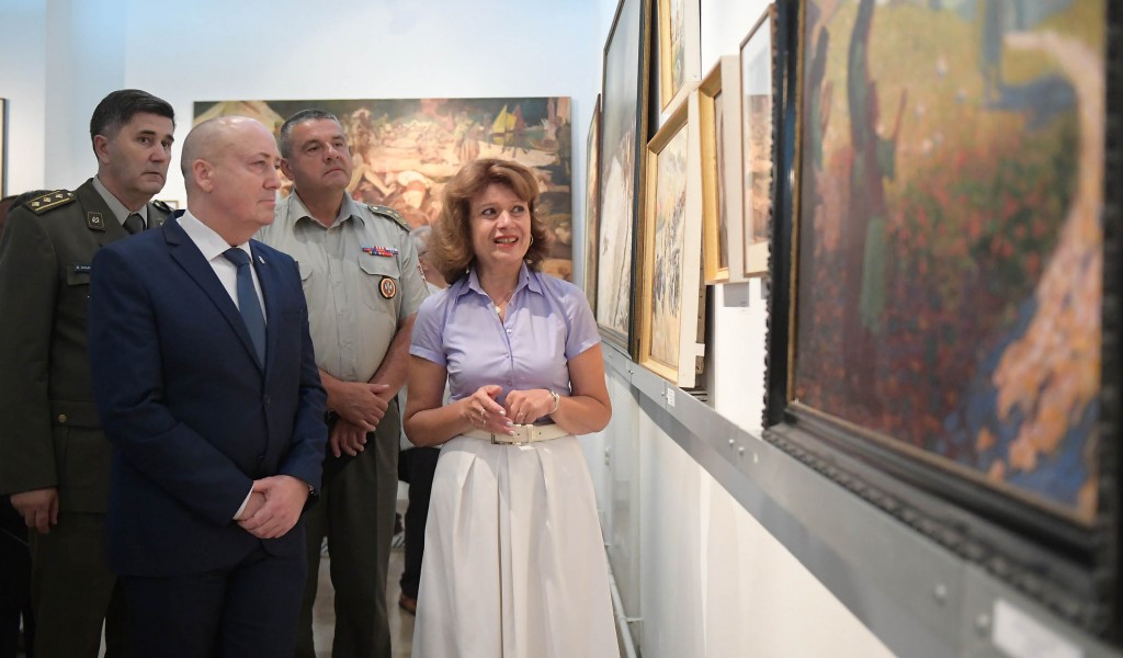 Otvaranjem izložbe ratnih slikara obeležen Dan Vojnog muzeja