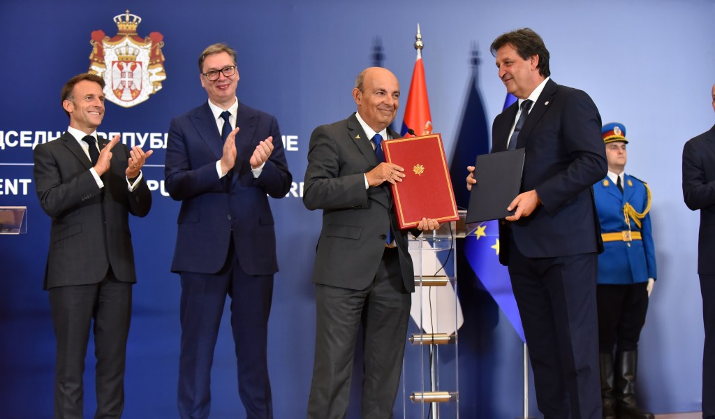 Contract to purchase 12 Rafale aircraft signed