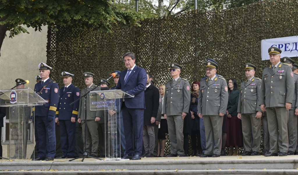 Ministar Gašić prisustvovao obeležavanju Dana Srednje stručne vojne škole 1300 kaplara