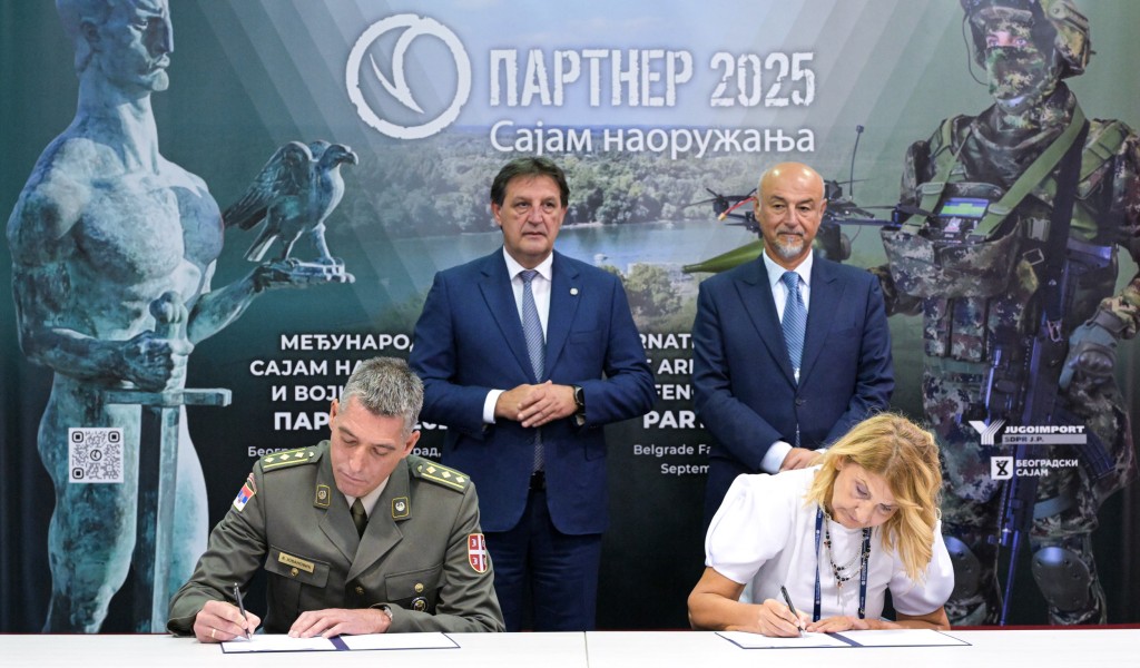 Ministry of Defence signs contracts with Serbian Defence Industry companies