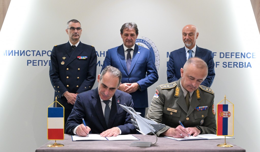 Agreement signed between Ministry of Defence and Dassault Aviation