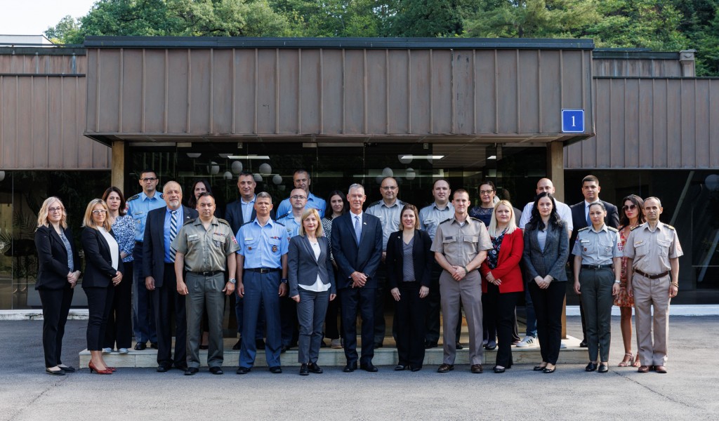 Завршена радионица Управљање сложеним пројектима у систему одбране