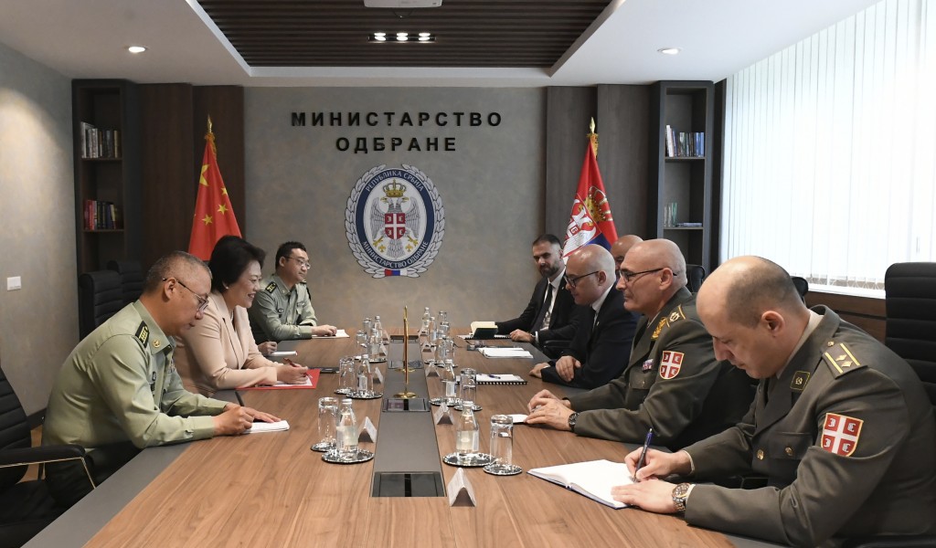 Minister Vučević meets with Chinese Ambassador Chen Bo