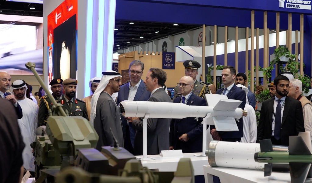 President Vučić and Sheikh bin Zayed at Yugoimport SDPR stand