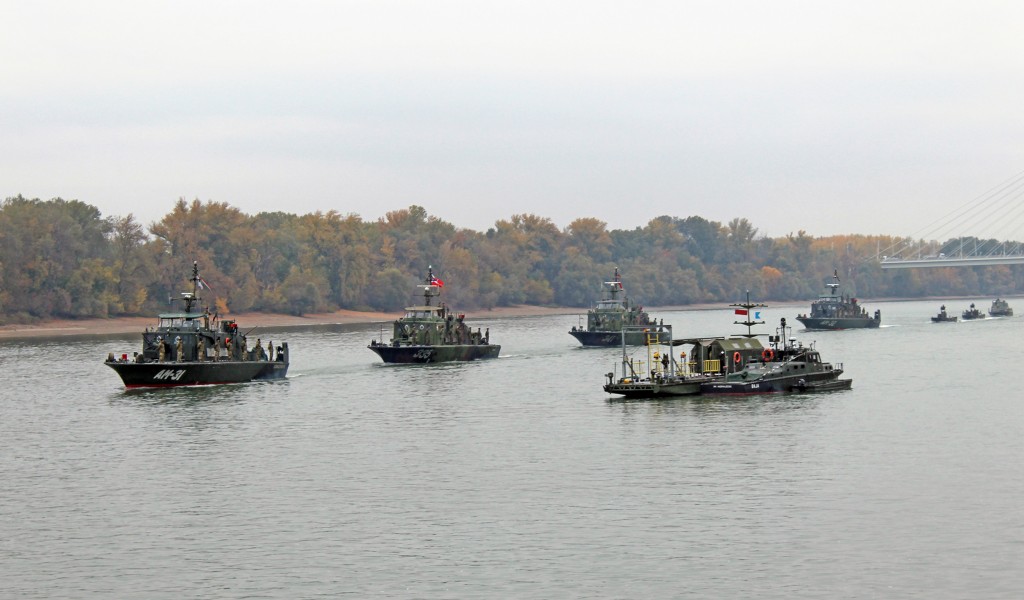 Serbian and Hungarian riverine units conduct training exercise on Danube