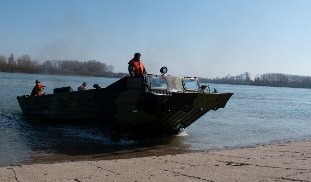 River Flotilla pontonier units undergo regular training