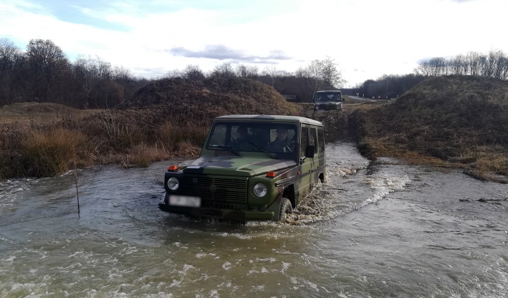 Pre deployment off road vehicle operating course 