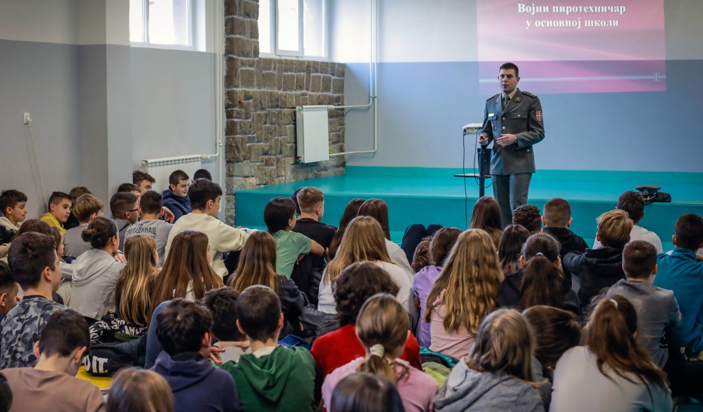 Pupils attend lectures on risks of using pyrotechnics