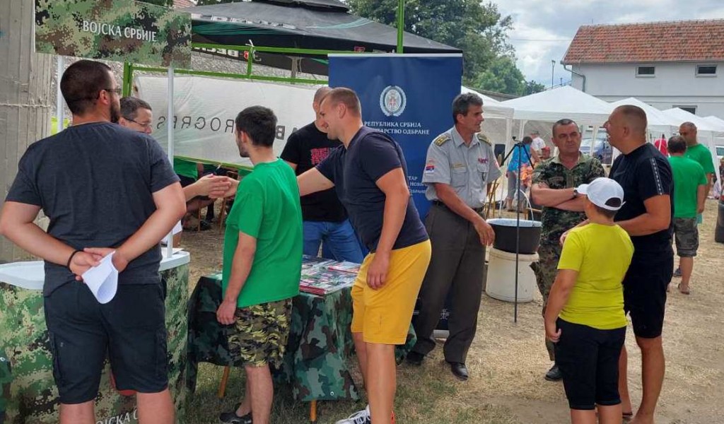 Dobrovoljno služenje vojnog roka predstavljeno u opštini Novi Kneževac