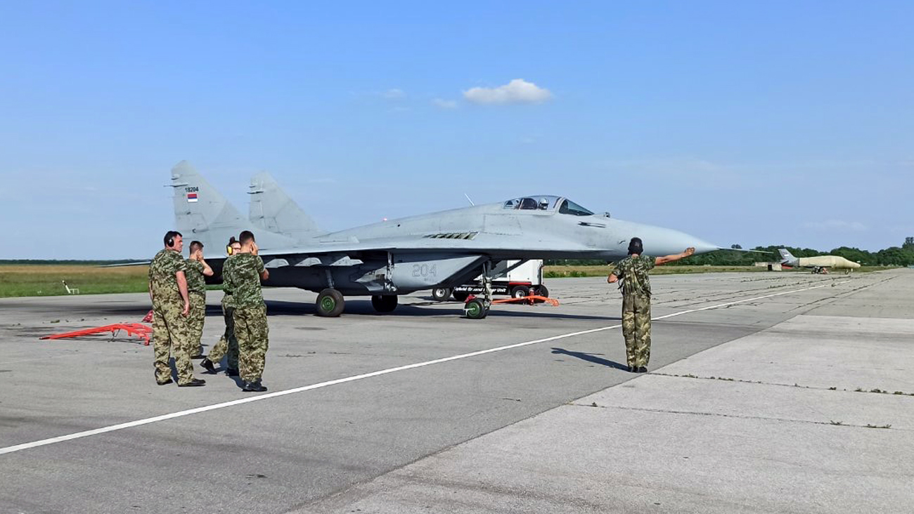 Youngest MiG-29 pilots undergo flight training | Ministry of defence ...