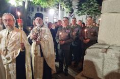 Načelnik Generalštaba na Vaskrs u Hramu Svetog Aleksandra Nevskog