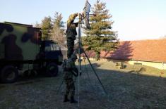 Military volunteers serving in Signal Brigade undergo training