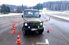 Off-road driver training for participation in peacekeeping missions