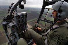 Future helicopter pilots’ flight training