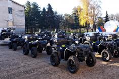 Развој и опремање моторним возилима