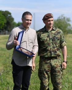 Minister Stefanović: Voluntary military service in 72nd Brigade only for the best