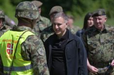 Minister Stefanović attends training and firing at Pasuljanske Livade