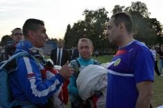 Serbian Armed Force paratroopers win gold and silver medals at the national championship 