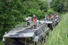 Министар одбране обишао задејствоване снаге Војске Србије