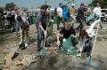Members of the Serbian Armed Forces in "Spring Cleaning of Serbia" Campaign