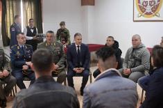 Ministar Stefanović položio venac povodom Dana sećanja na žrtve NATO agresije 