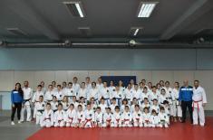 Members of karate club "Vazduhoplovac" visit Military Academy 