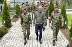 Minister Vučević arrives at Raška Garrison