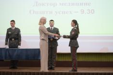 Уручене дипломе и награде кадетима Војне академије и Медицинског факултета ВМА