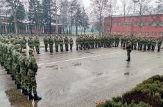 New class of soldiers admitted to voluntary military service