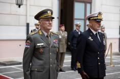 Chief of Serbian Armed Forces General Staff pays visit to Italian Republic
