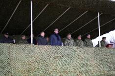 President of the Republic visits SAF units in Niš garrison