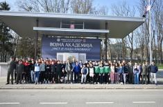 Srednjoškolci iz Šapca posetili Vojnu akademiju
