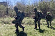 Soldiers performing military service undergo skills assessment