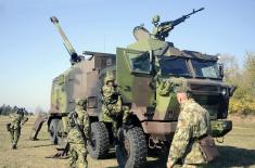 Training on self-propelled howitzers in the Mixed Artillery Brigade