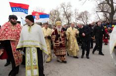 Kadet Vojne akademije prvi doplivao do Časnog krsta 