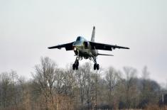 Youngest officers train to fly “Eagles“