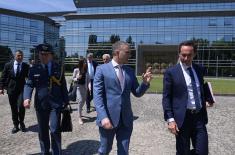 Minister Stefanović visits Dassault Aviation development centre in Paris