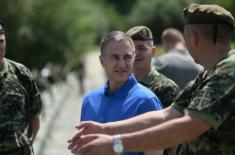 Minister Stefanović Visits Crew of Pontoon Bridge to Lido Beach