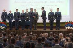 Уручене дипломе и награде кадетима Војне академије и Медицинског факултета ВМА