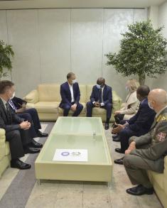 Minister Stefanović Welcomed Angolan Minister of Defence and Veterans of the Fatherland General Santos