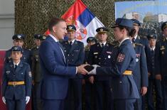 Minister Stefanović at promotion ceremony for new Air Force and Air Defence non-commissioned officers