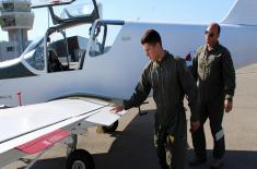 Prospective pilot candidates undergo selective flight training