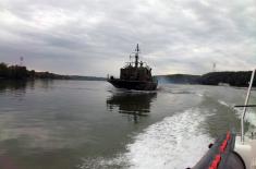 SAF units carry out training activities on the river