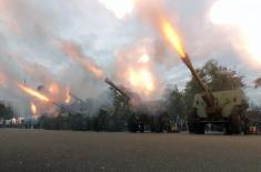 Gun salute to mark Armistice Day