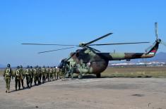 Први скокови најмлађих падобранаца Војске Србије