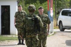 Oбилазак снага Војске Србије у Копненој зони безбедности