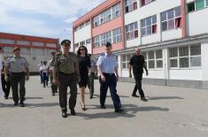 Generals Diković and Bartman Visited the Primary School “Svetozar Marković“ in Kraljevo