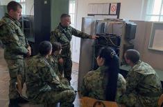 Обука војника службе телекомуникација на служењу војног рока 