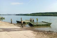 Soldiers serving in Engineer Corps undergo river training