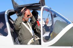 Prospective pilot candidates undergo selective flight training